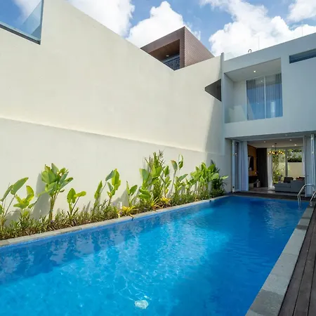 Nusa Dua Bayview Villas Exterior photo