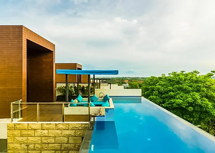Nusa Dua Bayview Villas