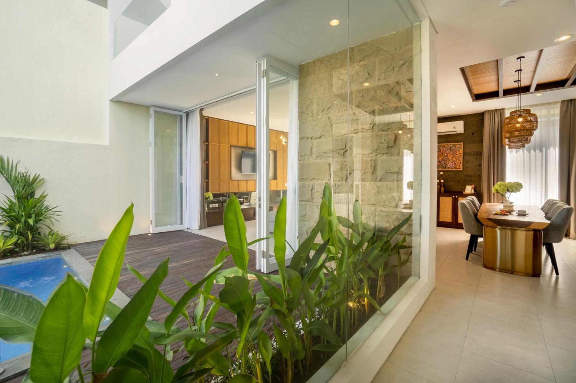 Villa Nusa Dua Bayview *